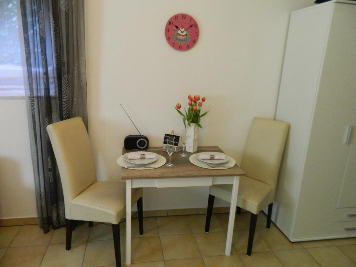 Ferienwohnung Kiko Zornheim Exteriör bild